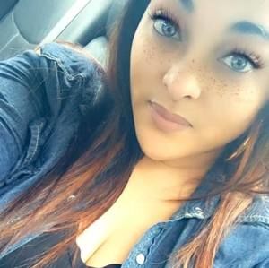 Meet your Posher, Monique